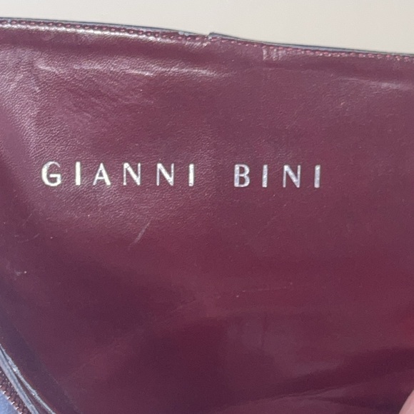 Dark Wine Colored Gianni Beni Booties - Picture 5 of 14